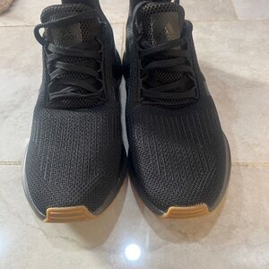 Adidas Men's swift run 1.0 sneaker 8.5